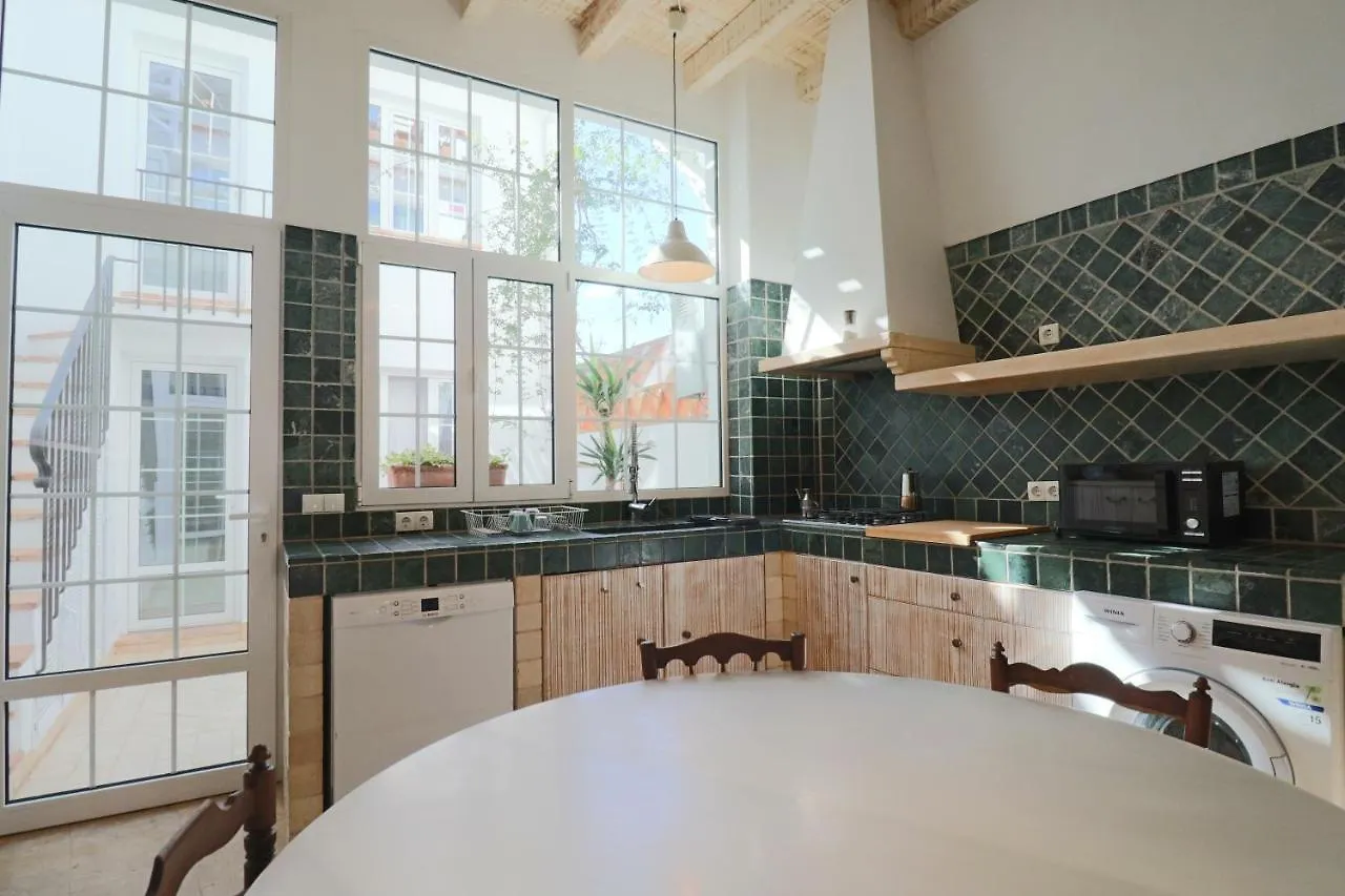 קרטאיה Apartamentos Castillo 15 0*,